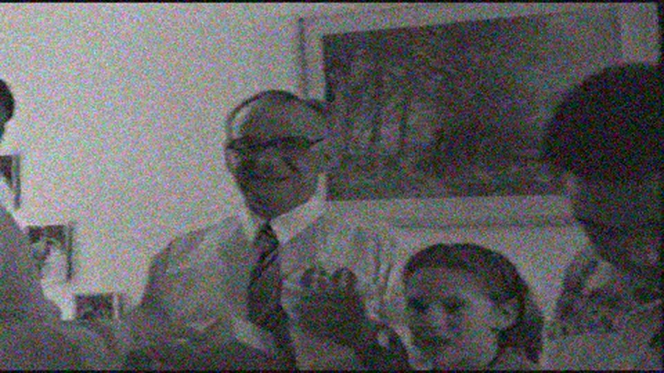 1. Clé réglée en NTSC : noir et blanc + image instable
